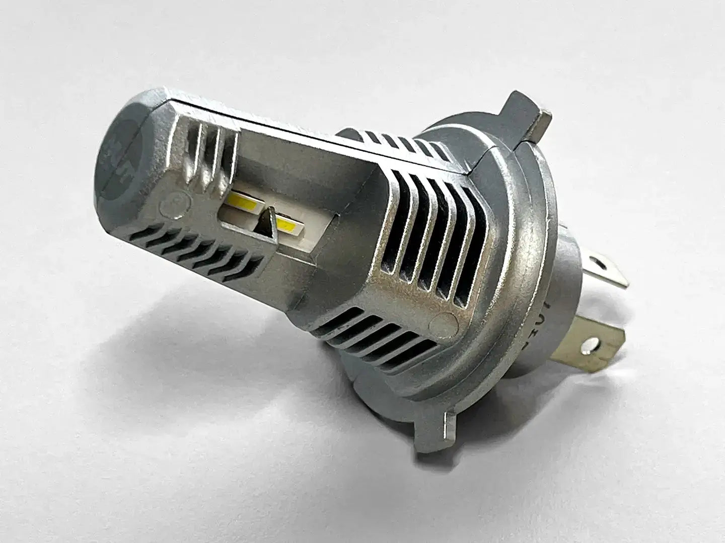 
                  
                    LEDX.H4 -  VisionMaster - A Headlight Bulb Like No Other
                  
                