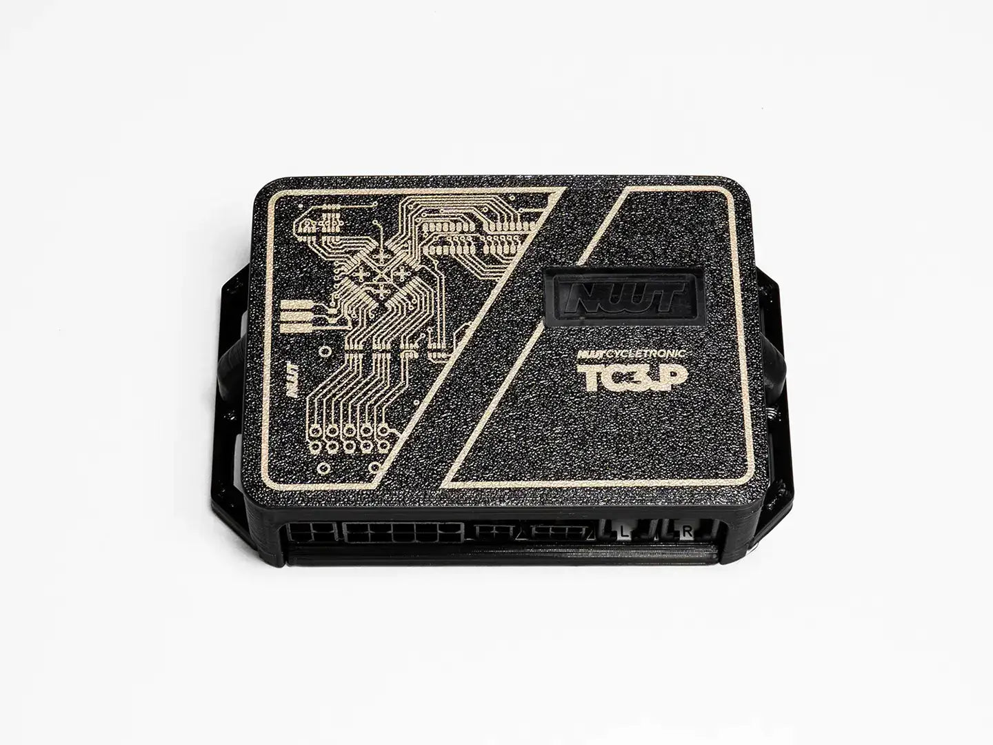 
                  
                    TC3.P Control Hub, Core Functions Only, Comes with Push-Button Handlebar Controls
                  
                