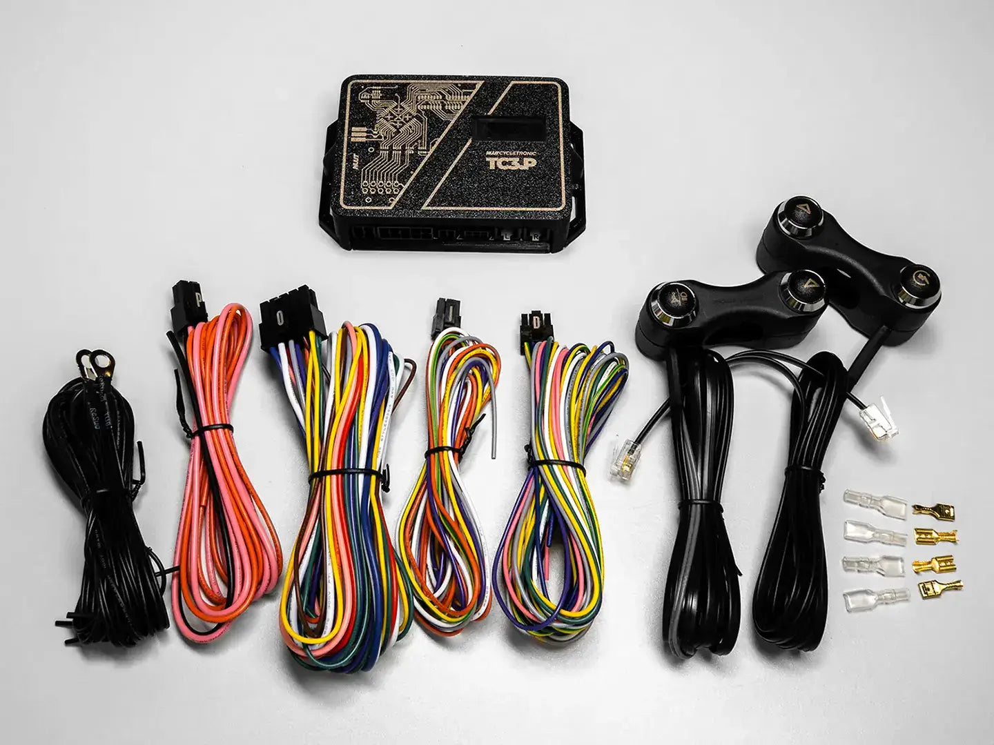 
                  
                    TC3.P Control Hub, Core Functions Only, Comes with Push-Button Handlebar Controls
                  
                